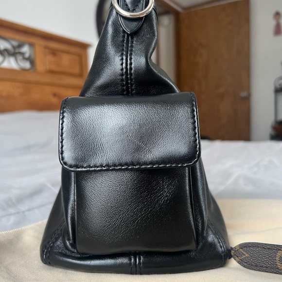 Louis Vuitton CarryAll Cargo Vibe PM - Picture 5 of 17